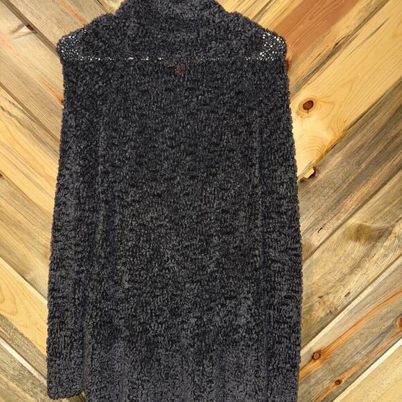 Krimson Klover Cascade Fuzzy Sweater Size M Black Gray Wool Blend Cowl neck - Picture 6 of 6